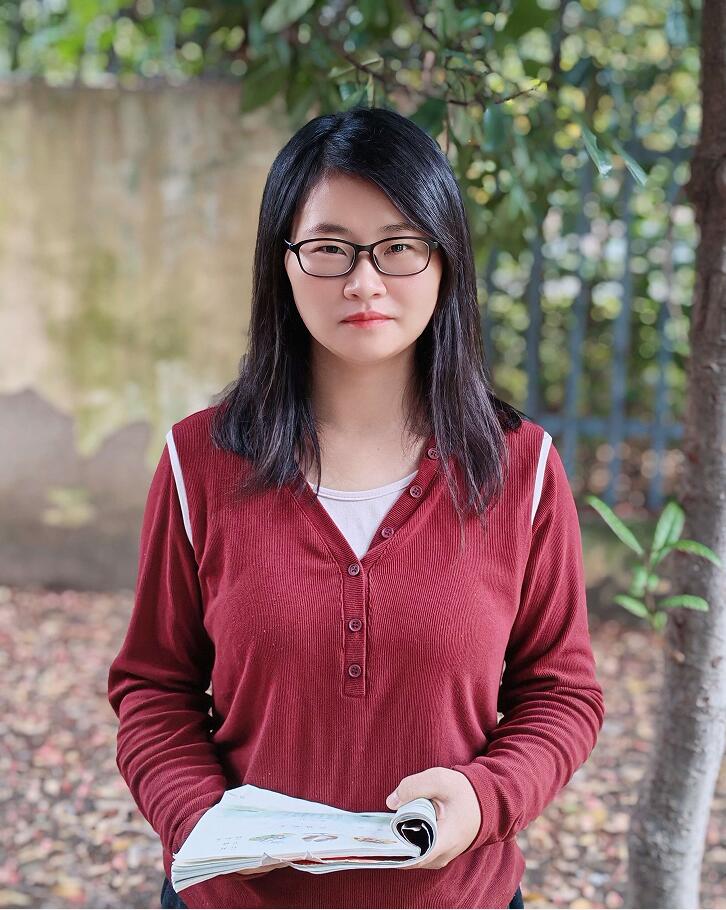 語文優(yōu)秀教師魏廣芳